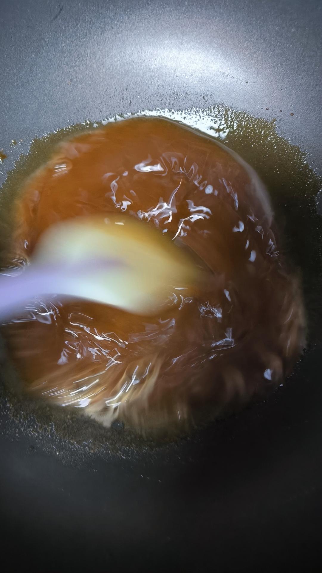 煎饼果子（超详细步骤 甜面酱都是自制的）