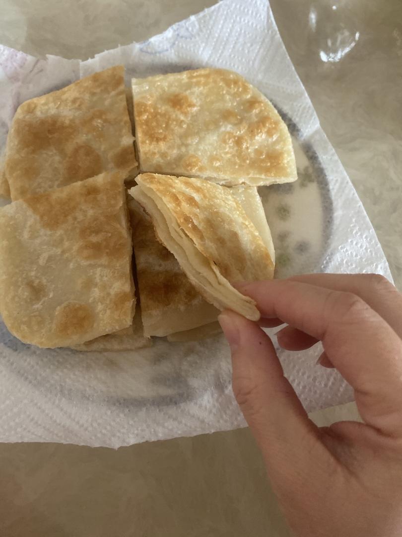 层次分明薄如蝉翼的家常基础烙饼