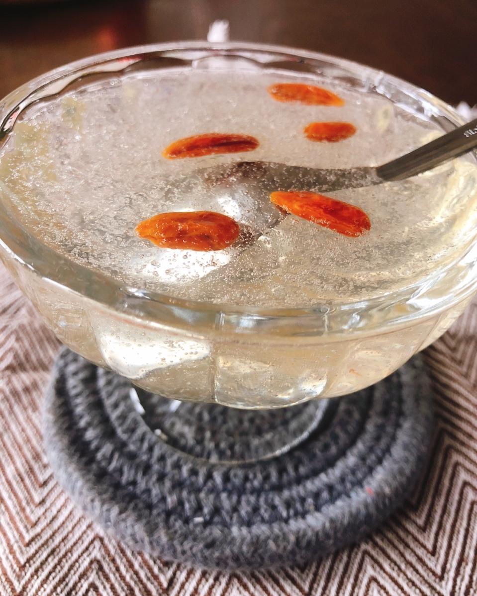 冰糖雪燕（植物燕窝）