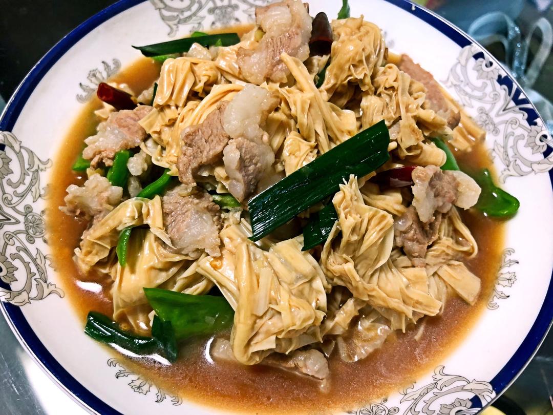 腐竹炒肉