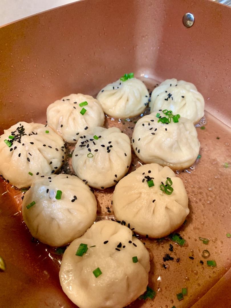 鲜虾猪肉生煎包（一定要看视频哟~）