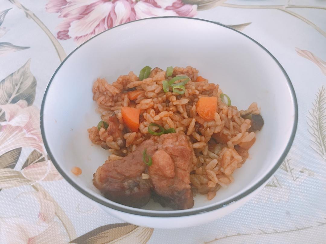 喷香排骨焖饭（爆好吃）