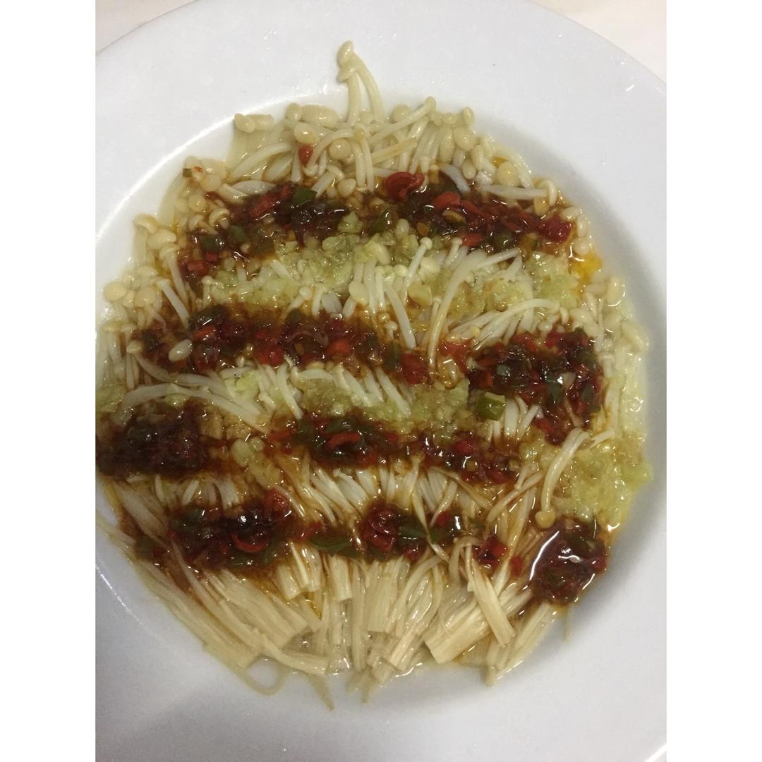 蒜蓉蒸金针菇