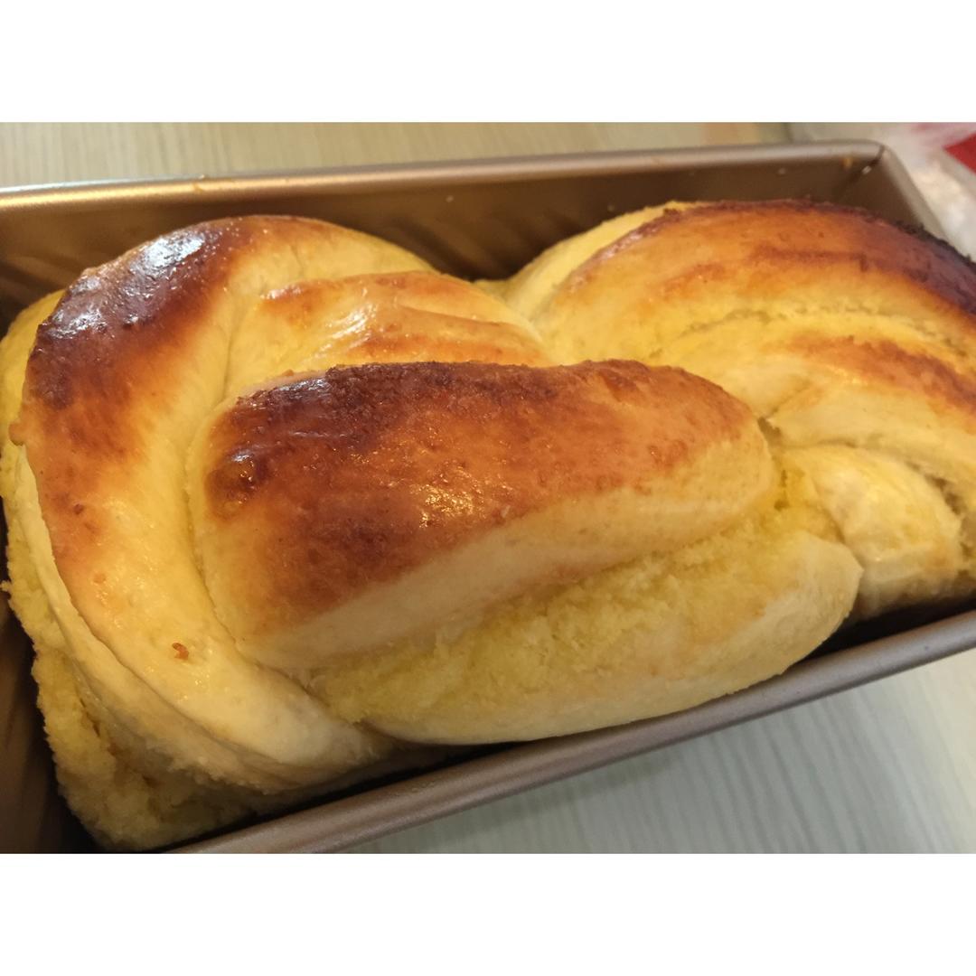 椰蓉吐司面包 Coconut Loaf