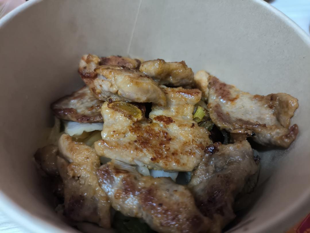 煎猪扒（超简单）和其他的猪扒在这食谱的最下面