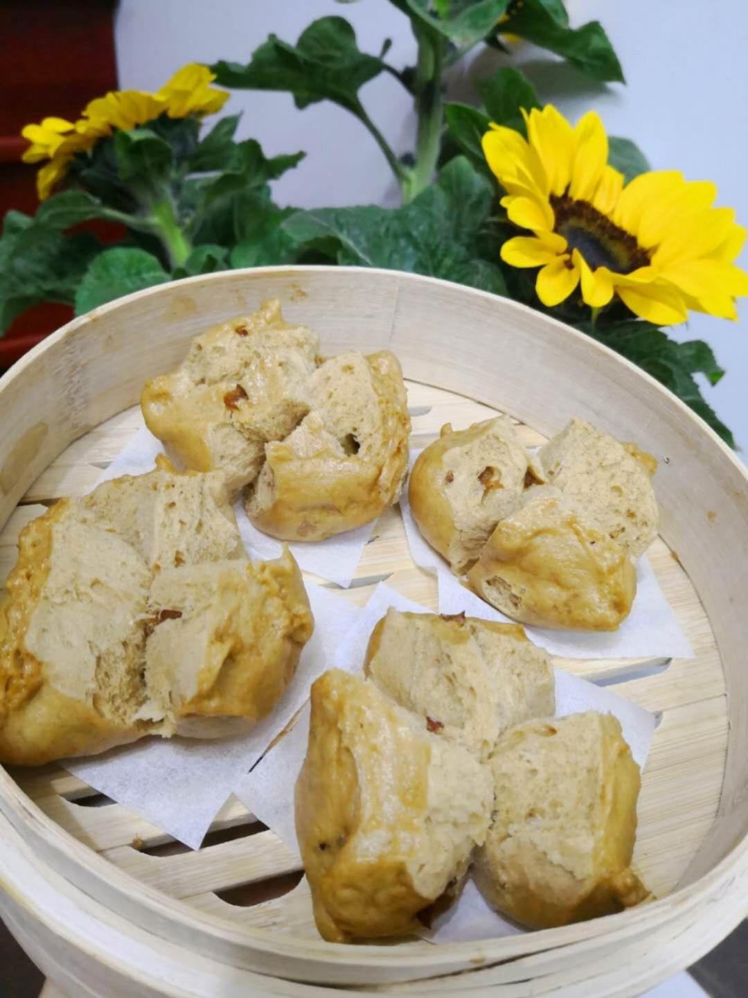 妥妥的红糖开花馒头（酵母版）
