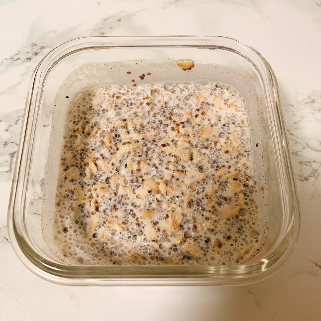 basic overnight oats 时下最流行的营养健康冷藏式隔夜免煮燕麦基本款