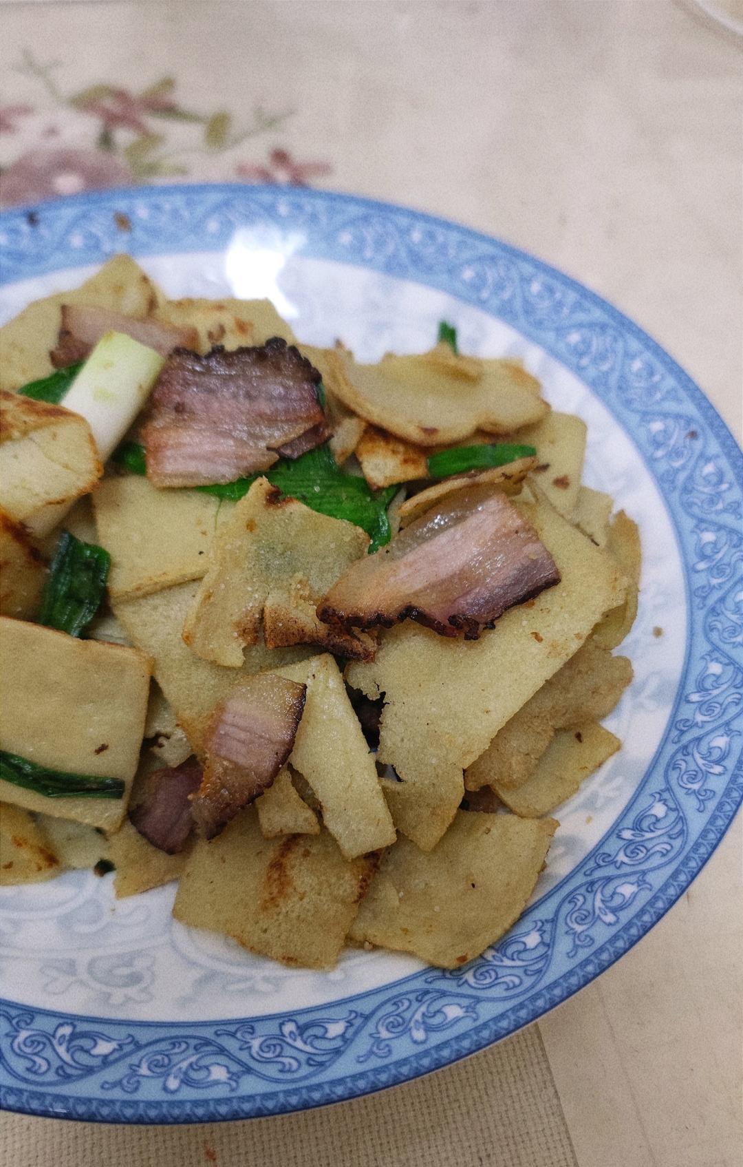腊肉炒枯豆丝