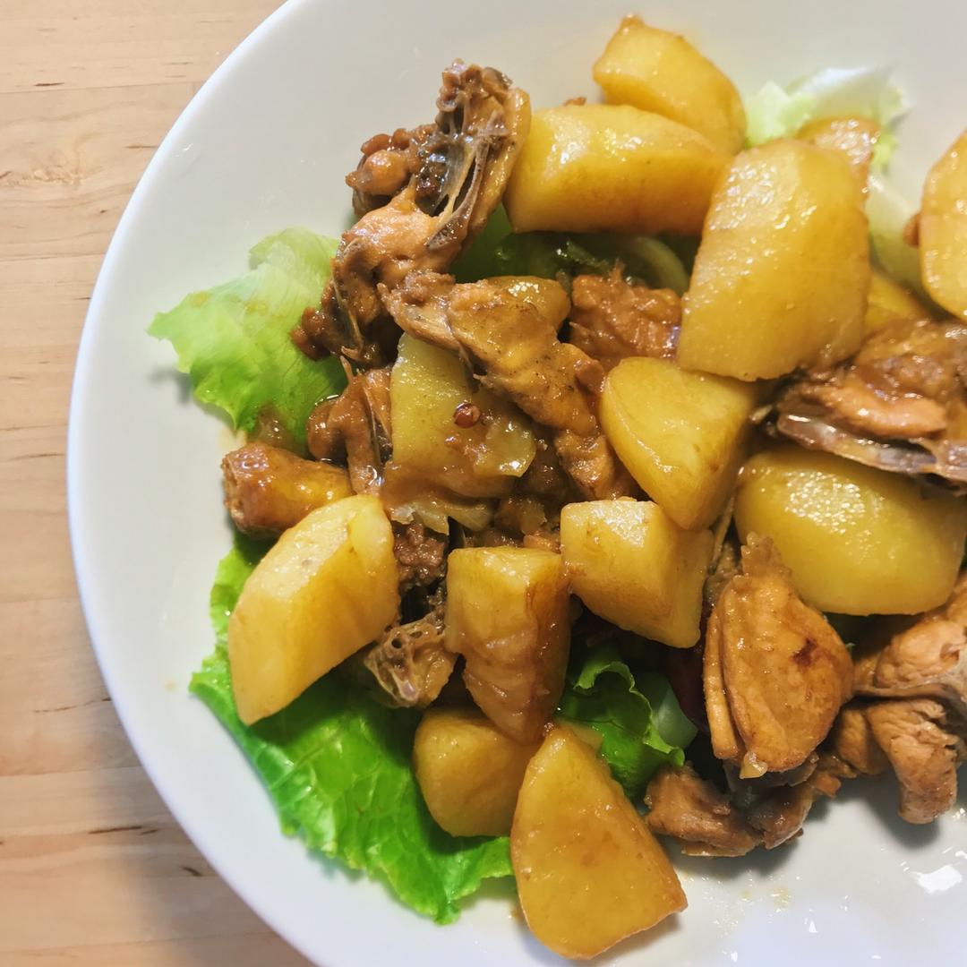 土豆烧鸡（非常下饭哦~）