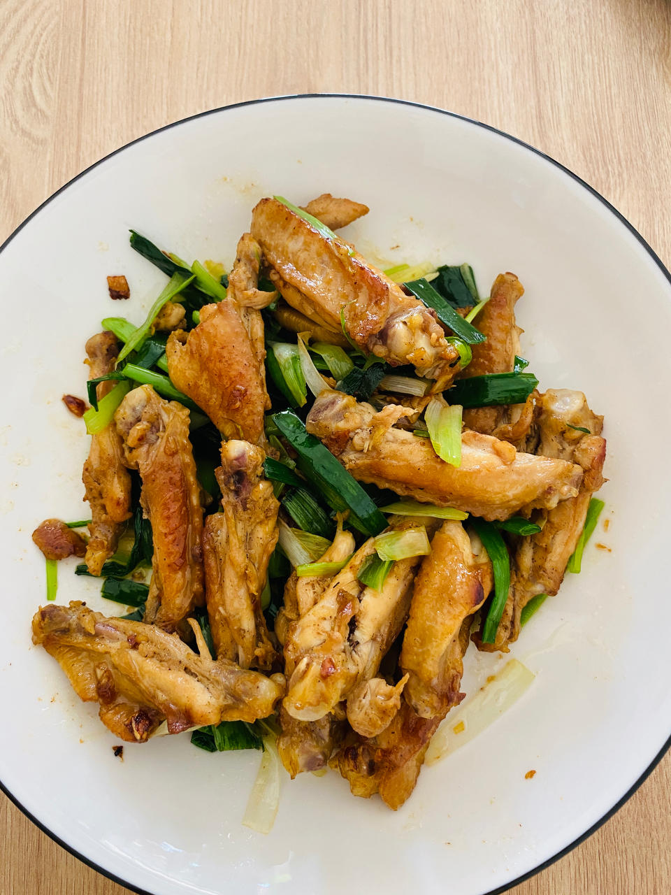 蒜香鸡翅，这才是鸡翅最好吃的做法