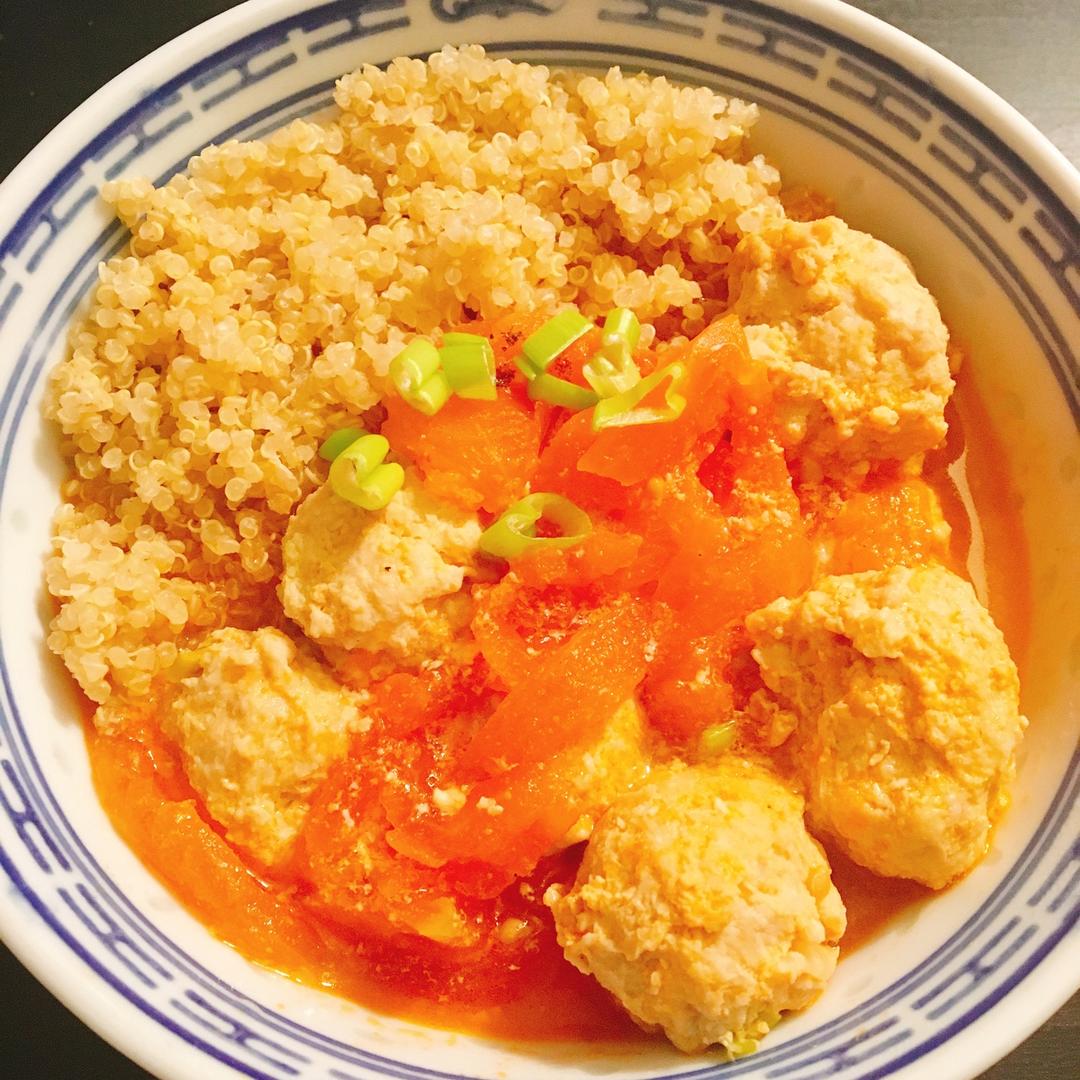 亲子番茄丸子盖饭