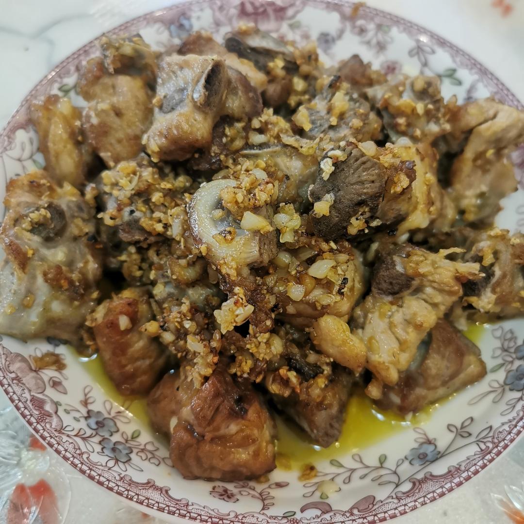 金牌蒜香排骨
