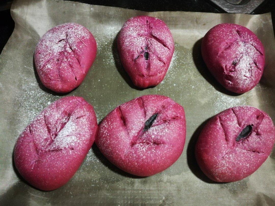 火龙果麻薯软欧