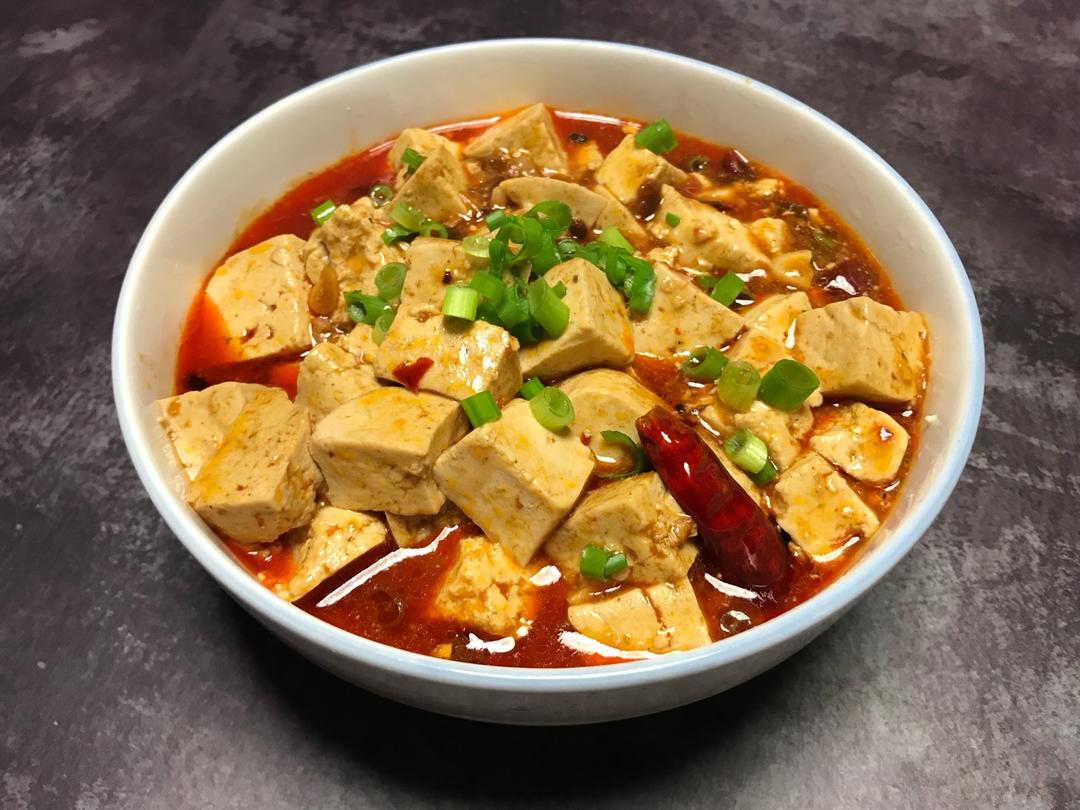 宁宁的胖妈做的麻辣豆腐