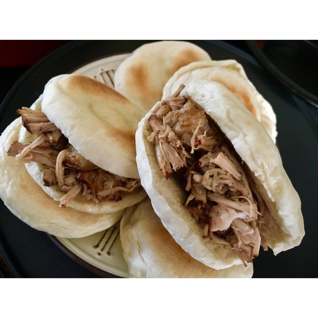 婳做的腊汁肉夹馍