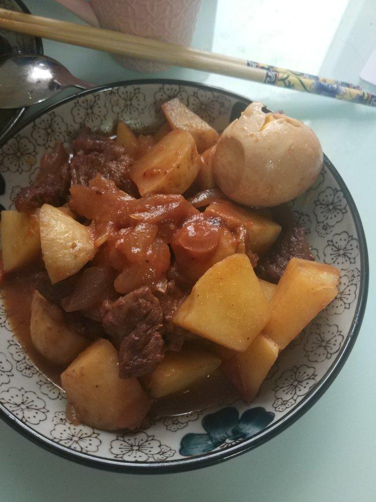 土豆炖牛肉
