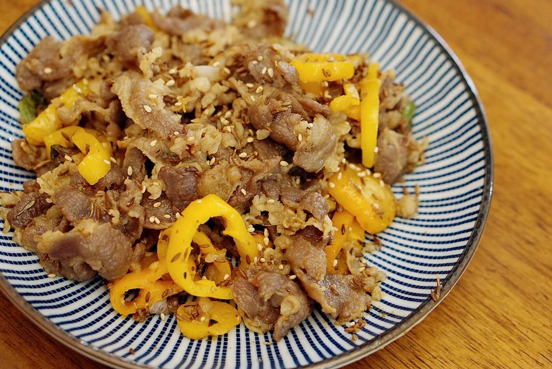 孜然甜椒厚肥牛