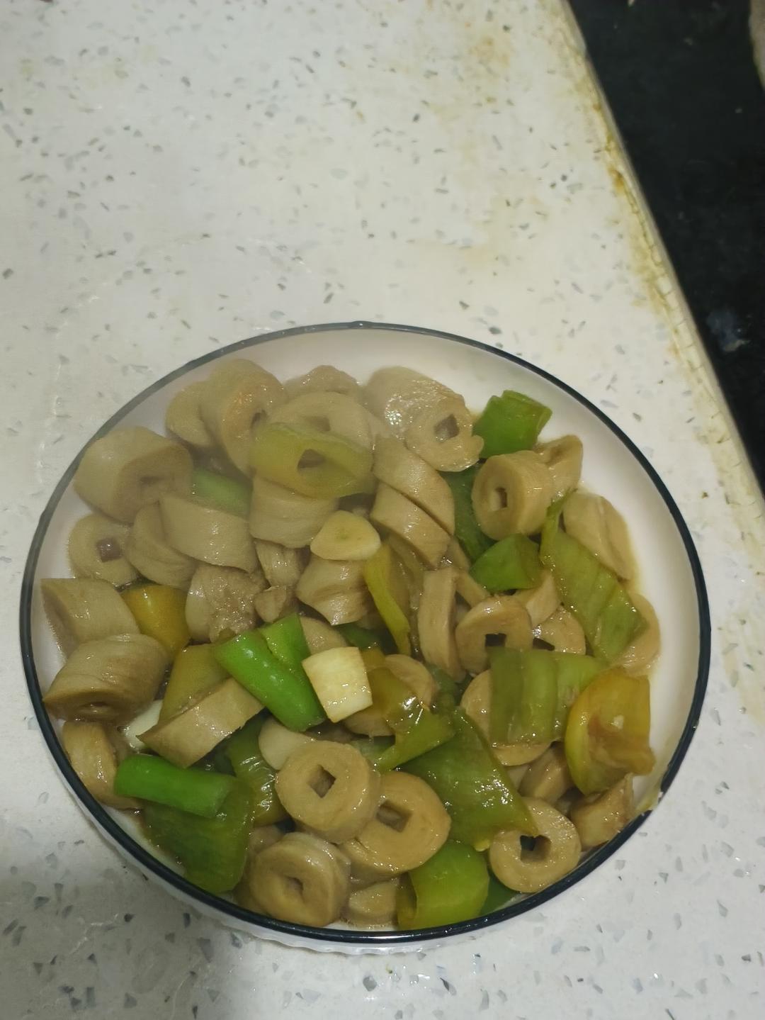 【点我点我～】素肠炒青椒（小炒界的一匹黑马）