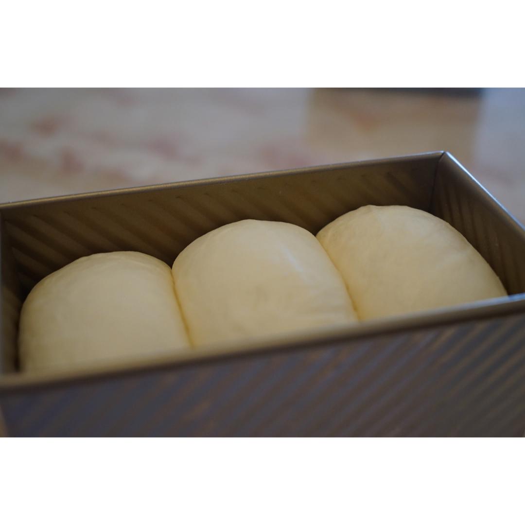 烫种土司
 （绵软细腻）