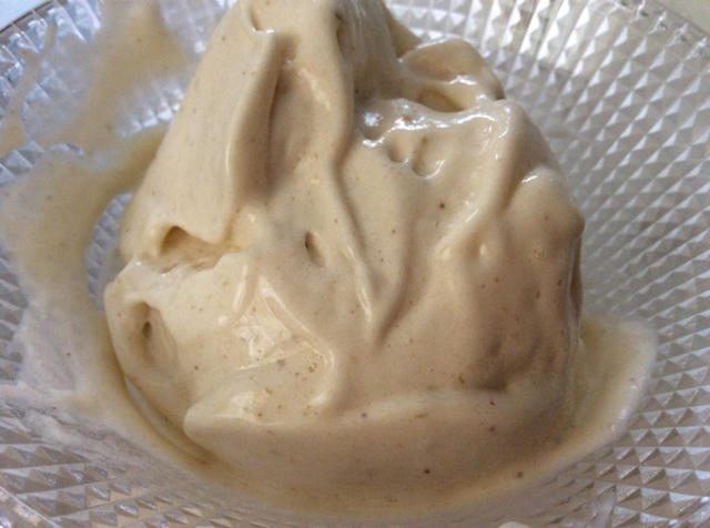 纯香蕉冰激凌（不含奶油）