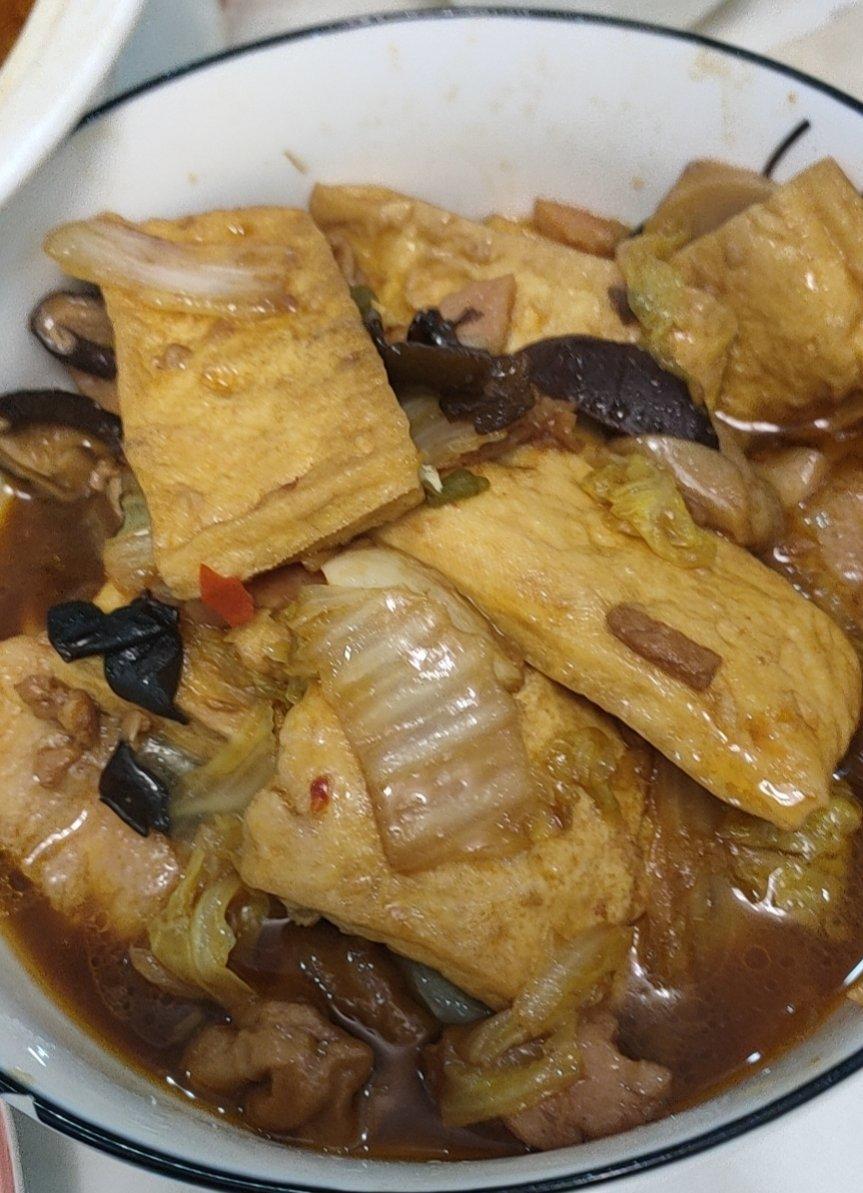 暖胃又下饭的香肠白菜豆腐煲🔥10分钟搞定