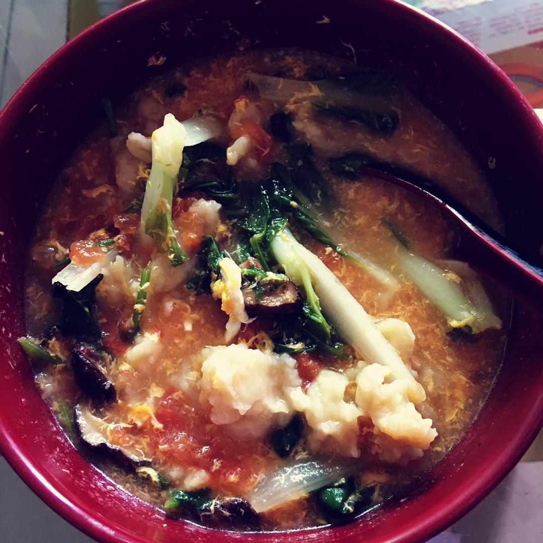 西红柿鸡蛋疙瘩汤