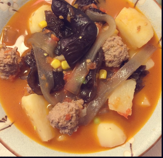 番茄土豆牛肉丸子汤