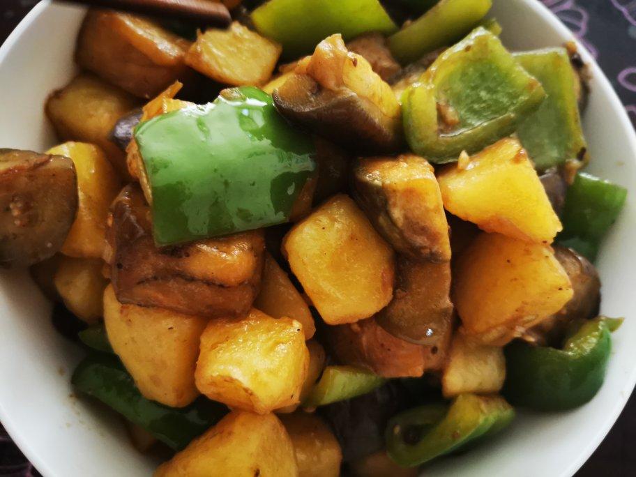 超级下饭的地三鲜