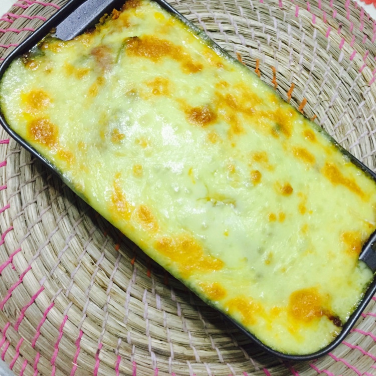 蕃茄肉酱奶酪焗饭