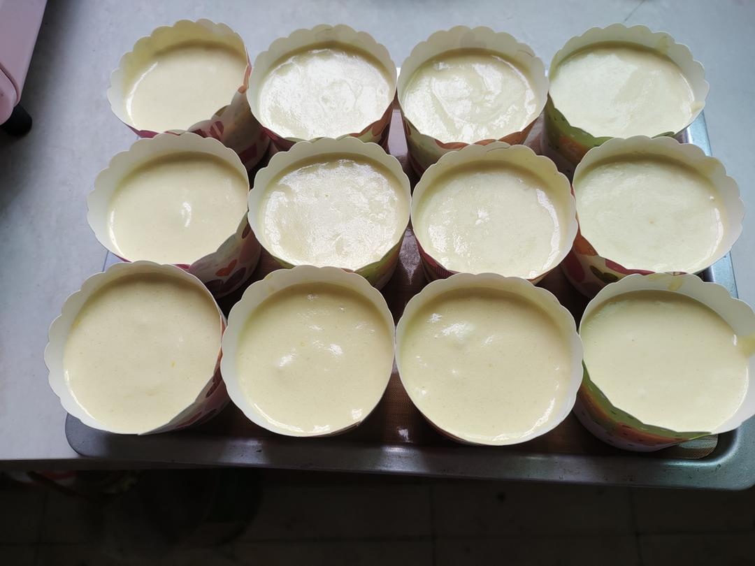 戚风纸杯蛋糕（不开裂、不塌陷）