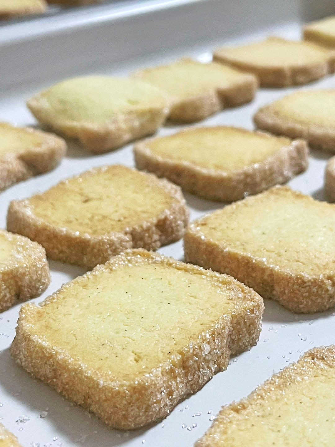 🍪视频｜经典复刻—丹麦皇冠蓝罐黄油曲奇（材料简单操作粗暴）