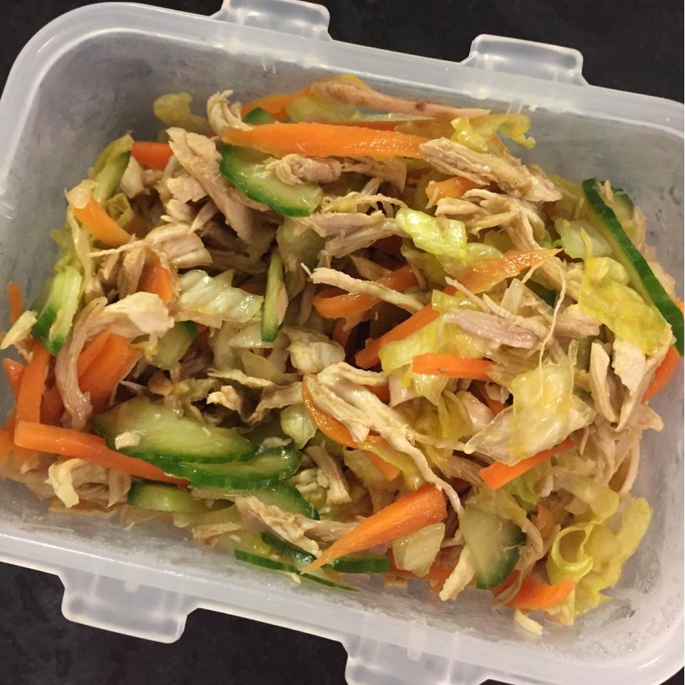 减脂健身｜凉拌手撕鸡丝（香辣&麻油版）