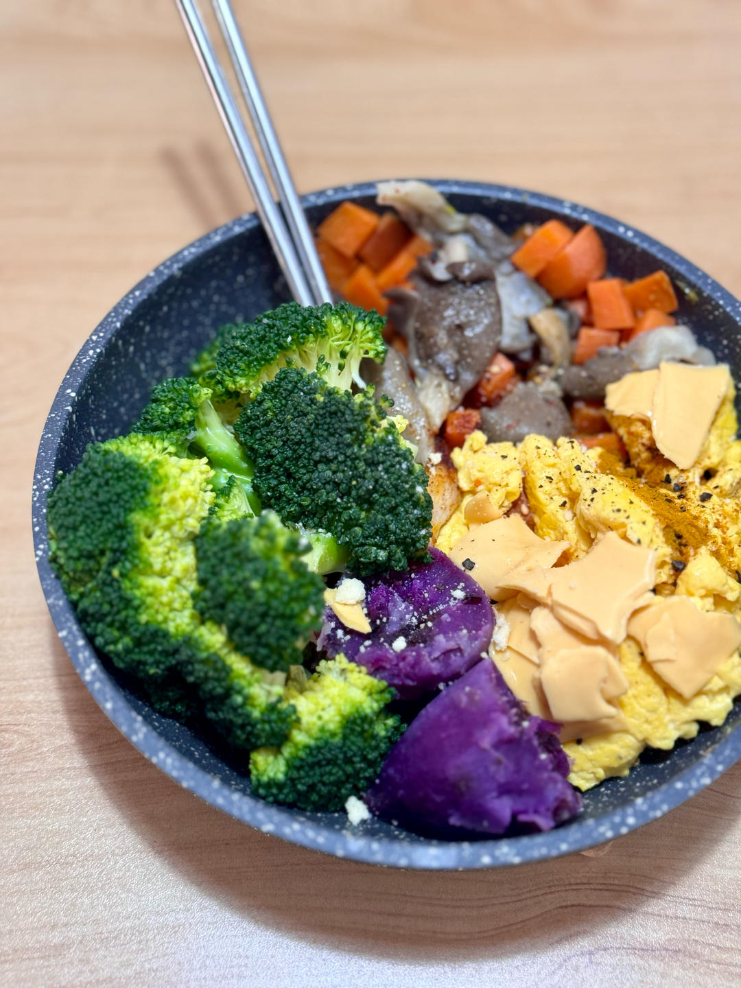 美式炒蛋 scrambled eggs