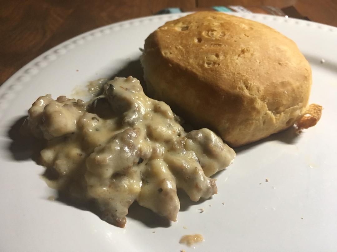 Biscuit Gravy 小面包肉卤