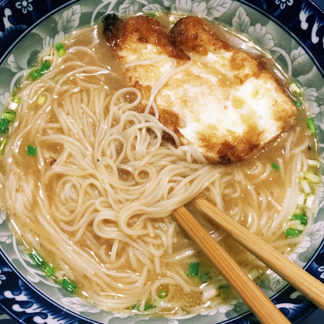 快手早餐之元气清汤面