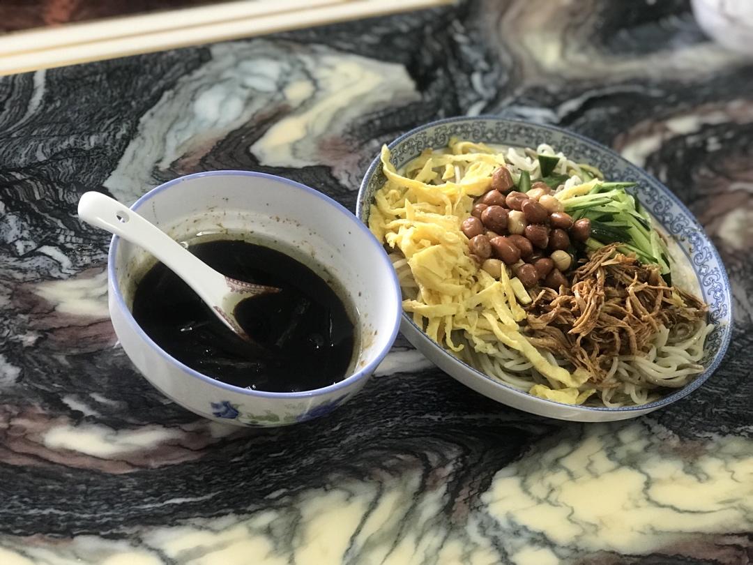 超好吃的凉拌面（荞麦面）