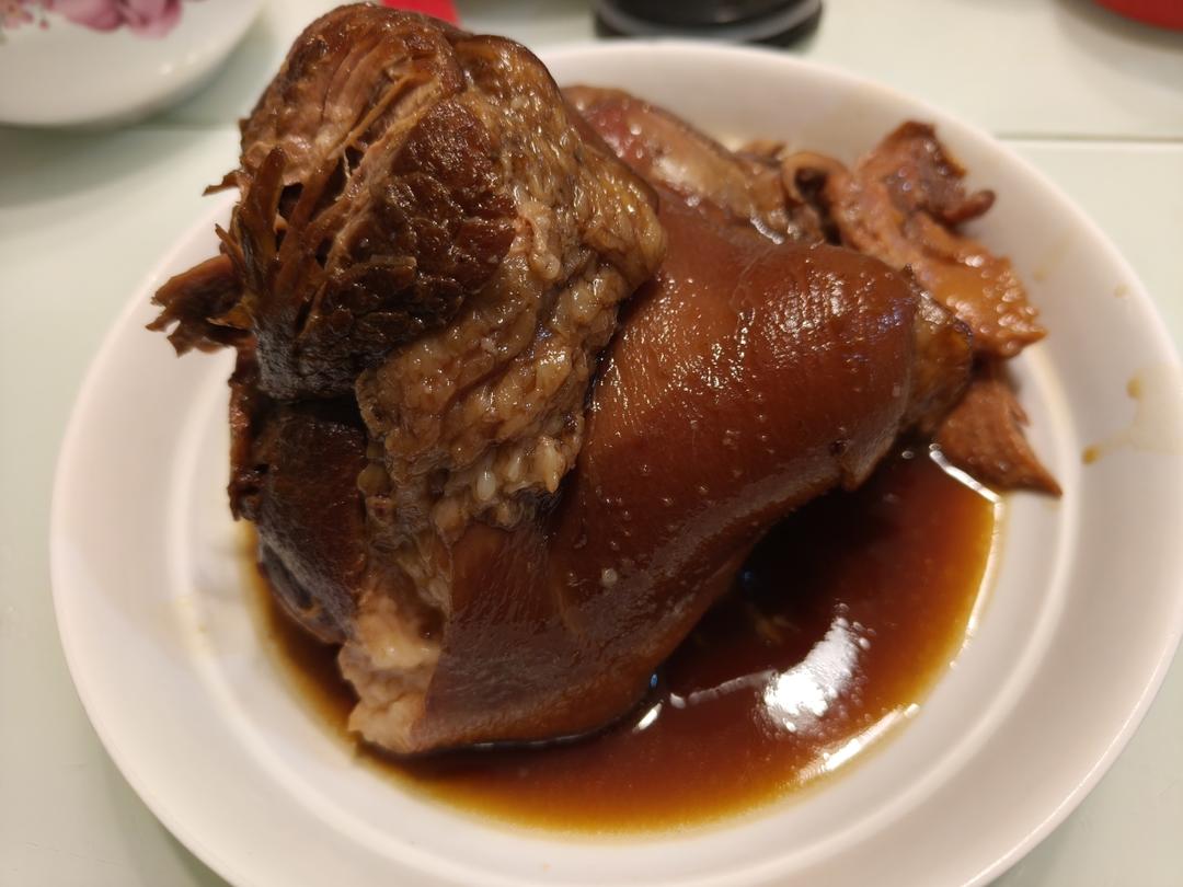 【曼食慢语】秘制东坡肘子