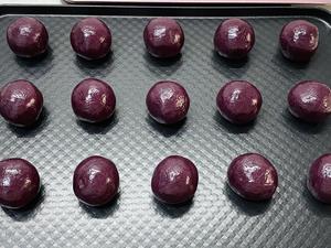 黑加仑椰丝蔓越莓月饼 黑醋栗椰蓉月饼 酸酸甜甜的做法 步骤15