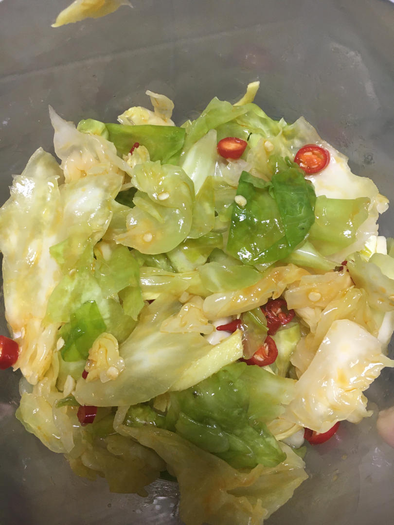 酸辣腌包菜