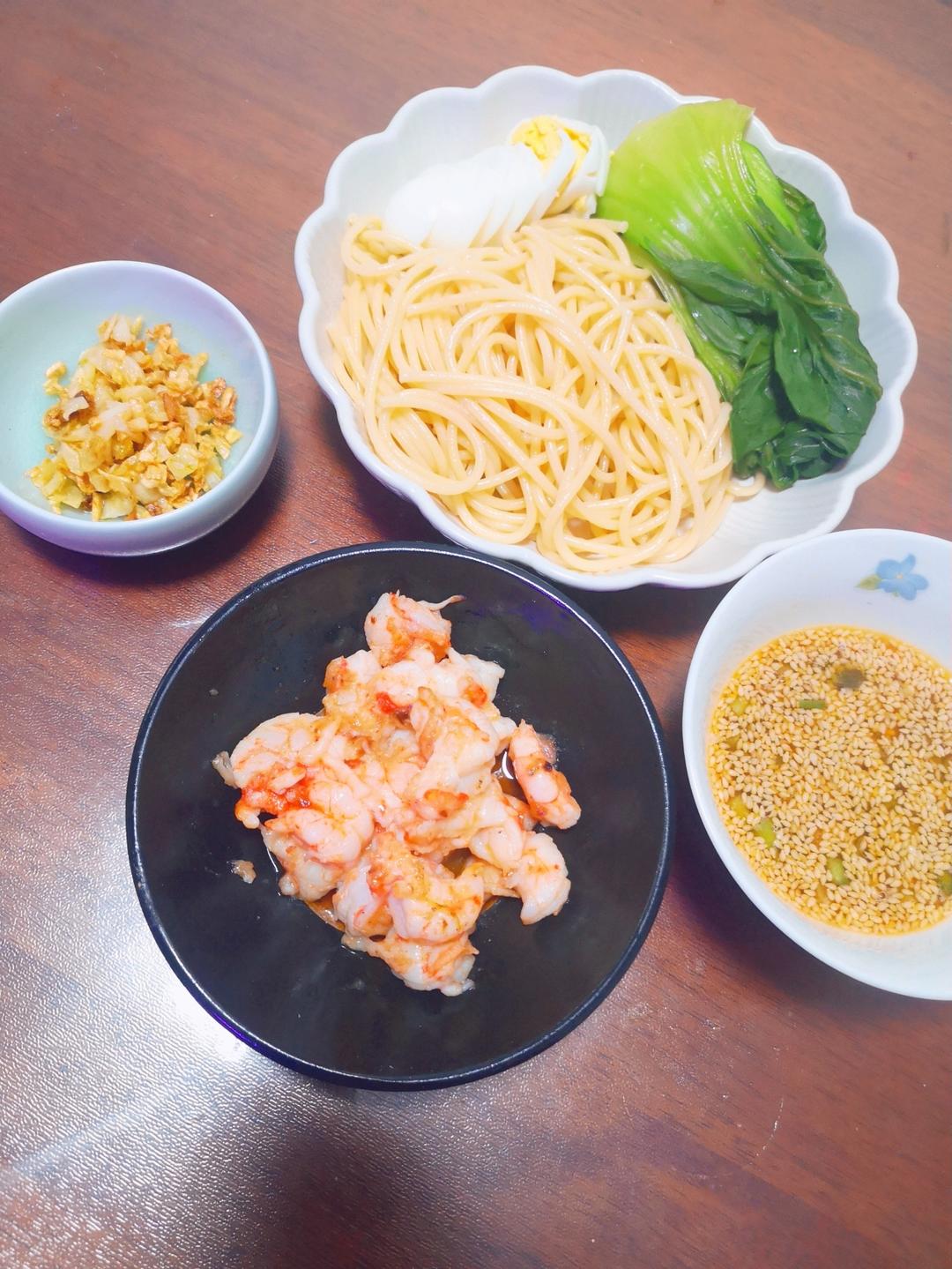 小高姐的虾仁凉面