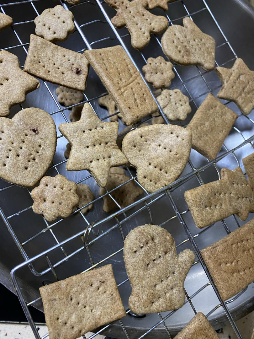 黑全麦饼干（100%黑全麦）