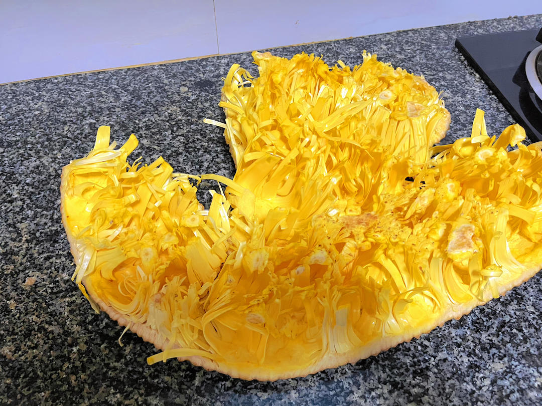 酥脆菠萝蜜丝
