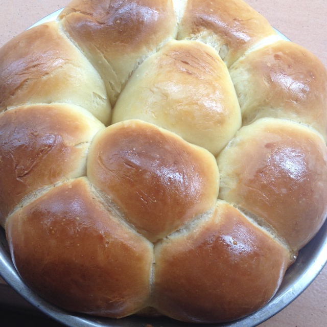 大人小孩都爱不释口的【蜂蜜牛奶小餐包】