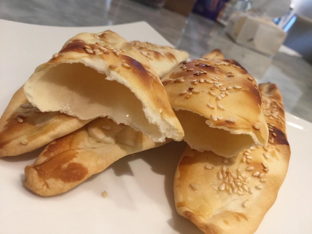 不用发面，简单易做，酥脆可口的空心糖烧饼