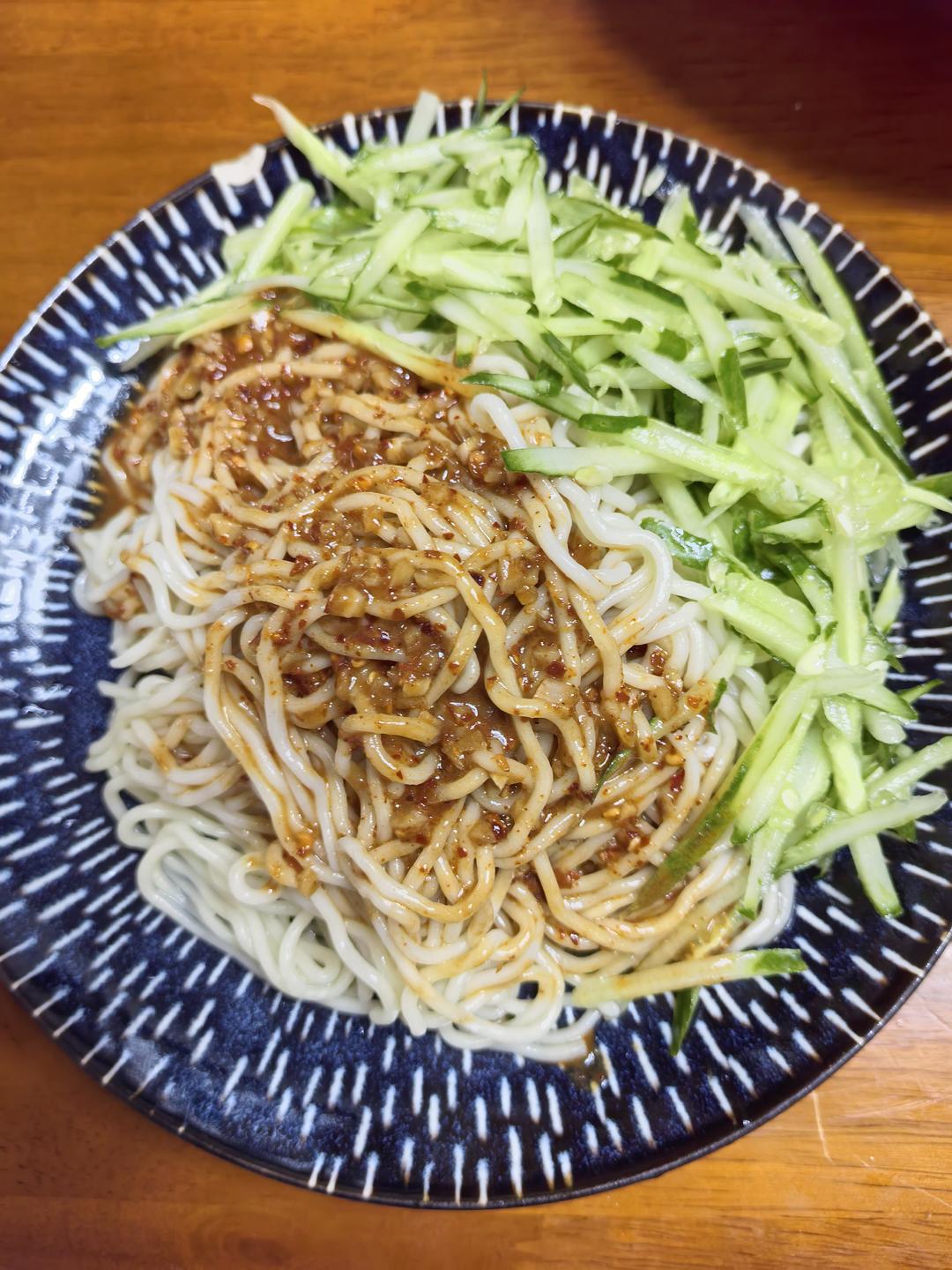 太香了 这个麻酱拌面我可以吃一辈子