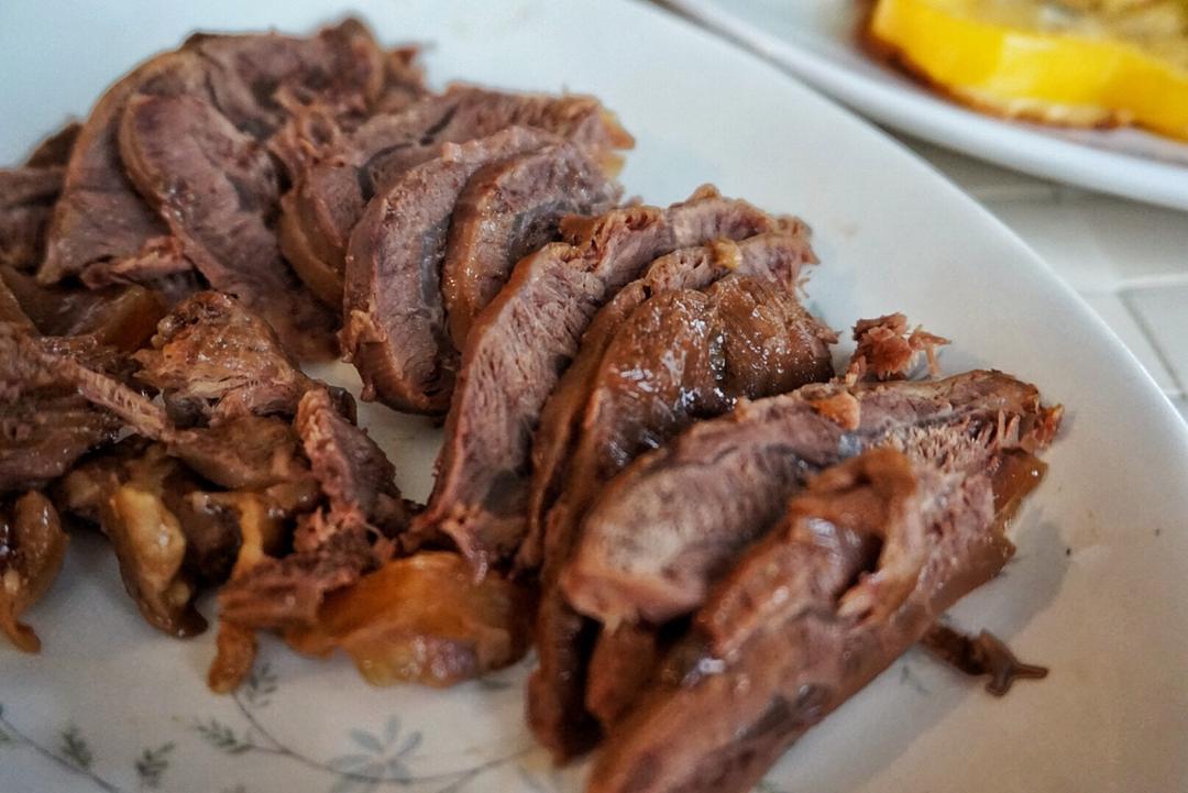 卤牛肉
