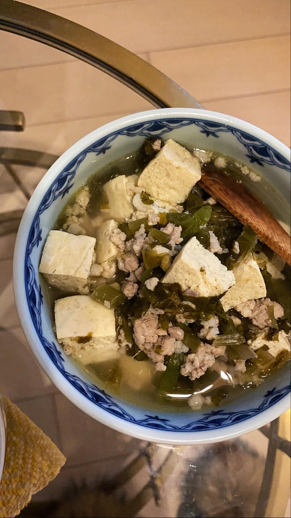 雪菜炖老豆腐