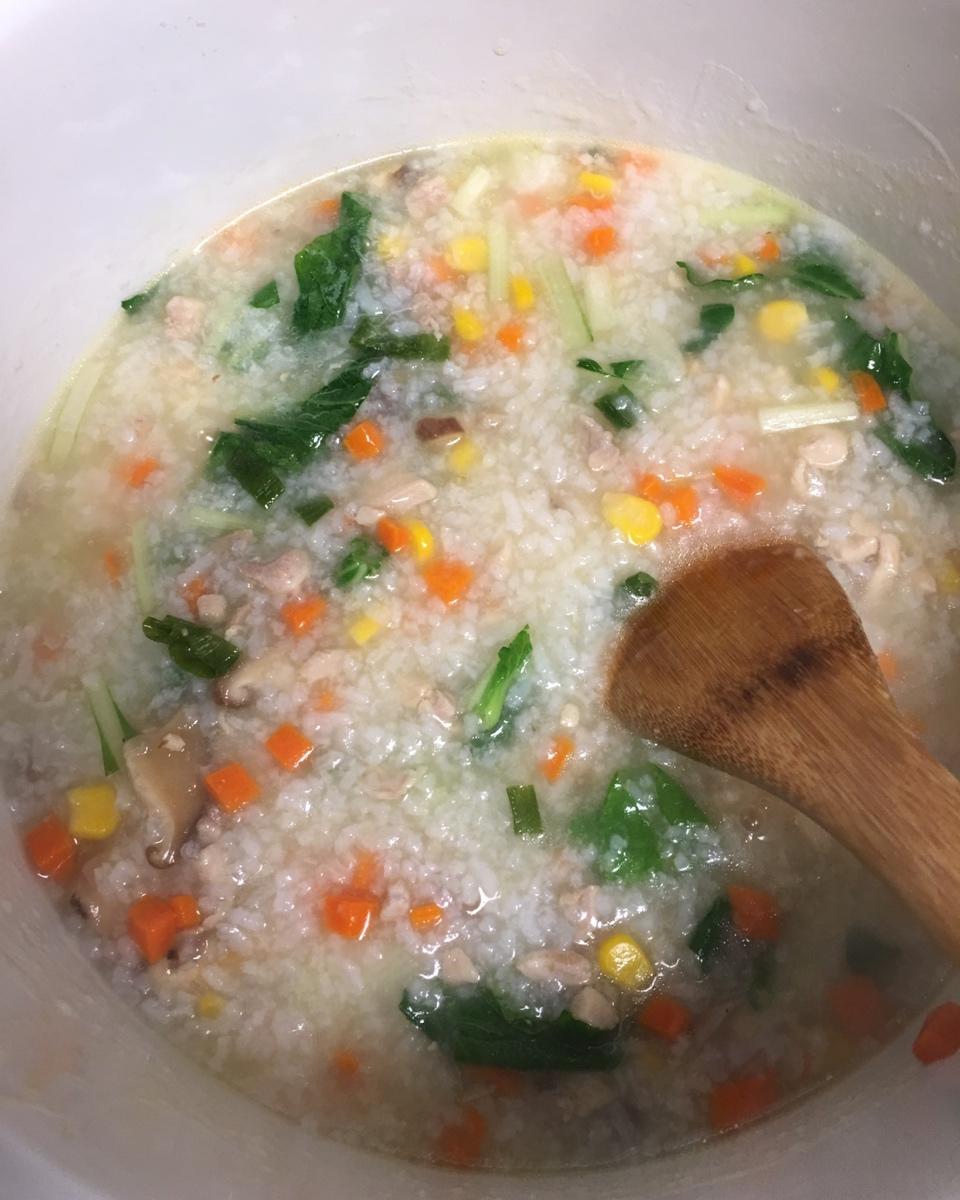 养胃粥香菇鸡肉粥