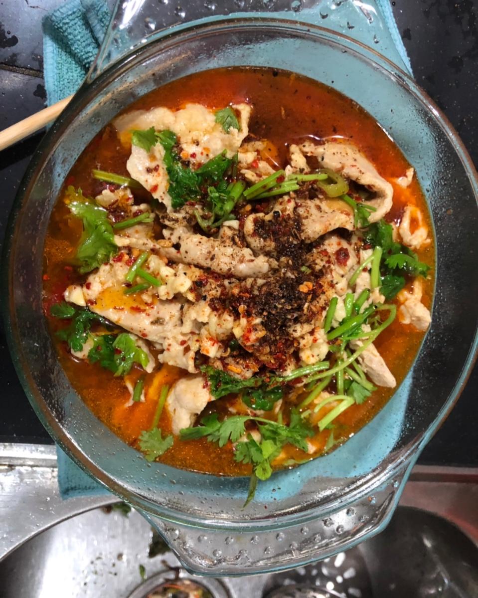 厨师长教你：“水煮肉片”的正宗做法，这味道真的很四川