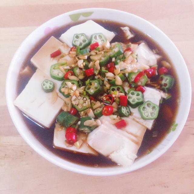 日式秋葵拌豆腐